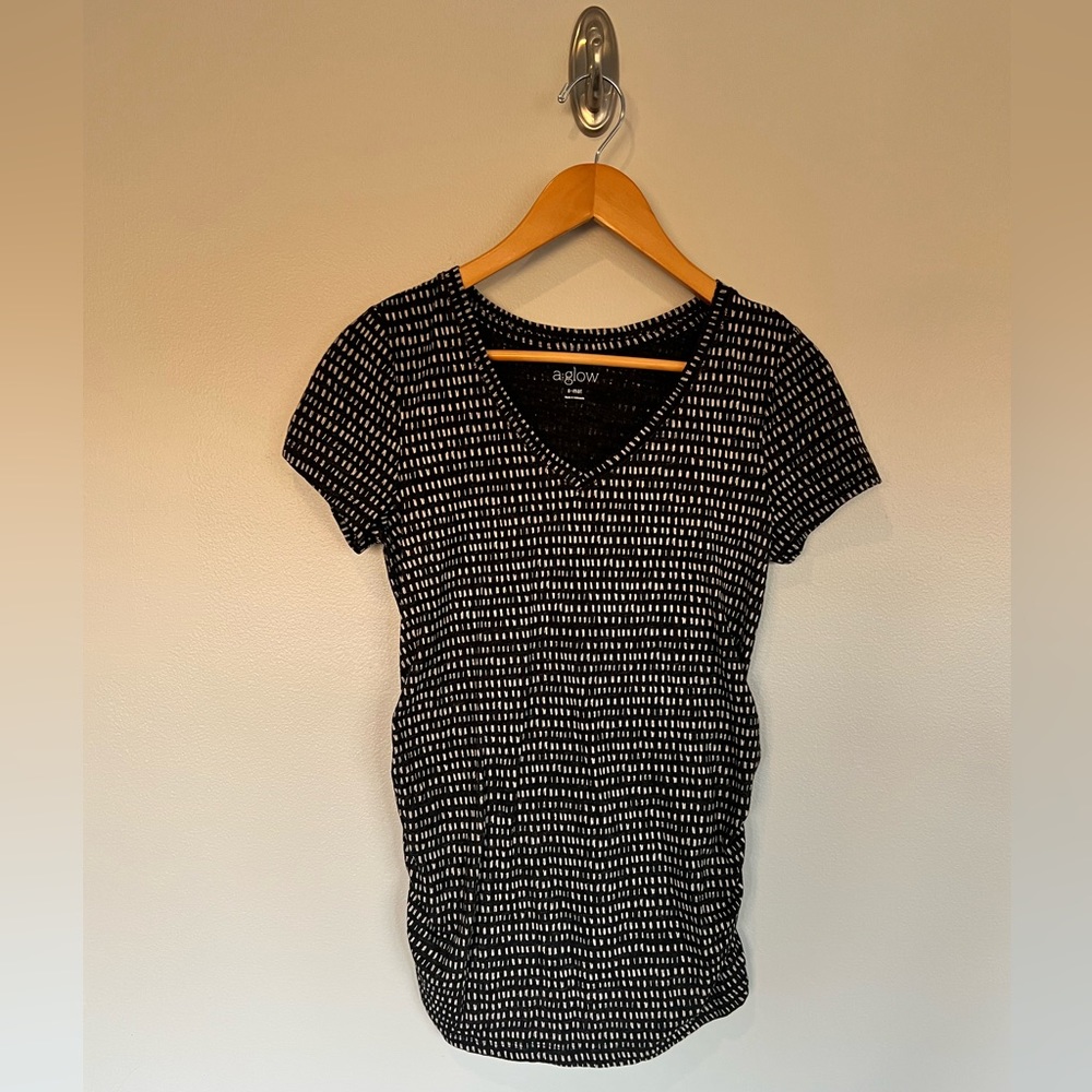Maternity tshirt with woven appearance sz S